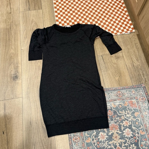 James Perse Black Sheath Dress Crew Neck 3/4 Raglan Sleeves Size Large - Picture 1 of 4